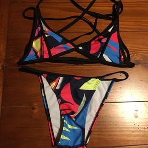 Strappy floral bikini size M